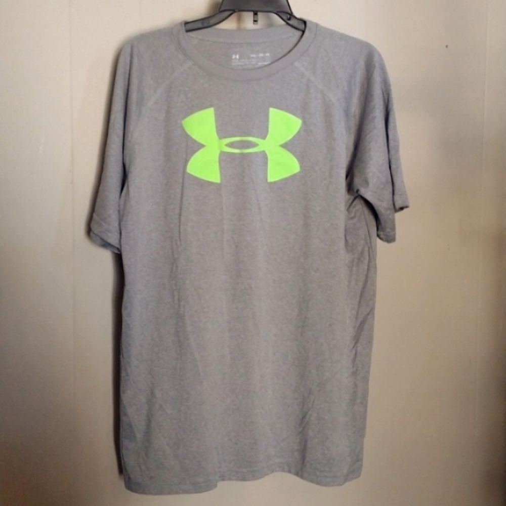 Youth XL Grey Under Armour tee shirt with yellow graphic logo